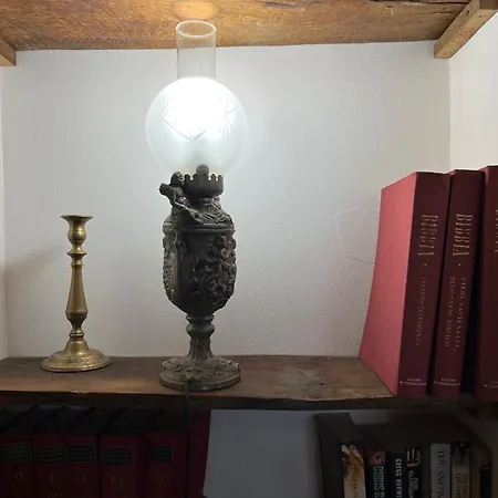 L'antico Palazzo - Mansion With Pool Villa *