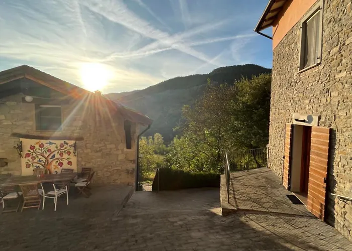 L'antico Palazzo - Mansion With Pool Toano