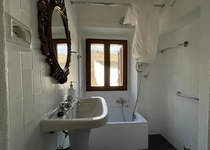 ヴィラ L'antico Palazzo - Mansion With Pool Toano