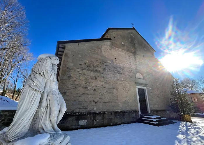 L'antico Palazzo - Mansion With Pool Toano